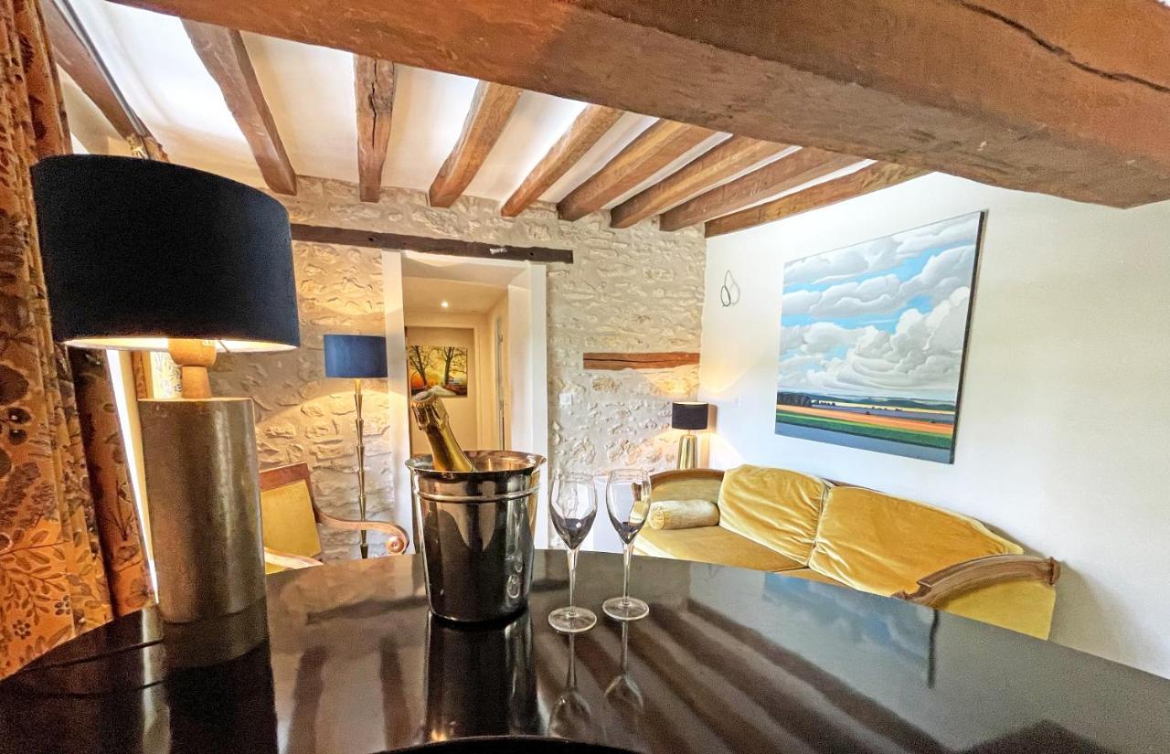 Отель Moulin De Fourges Экстерьер фото